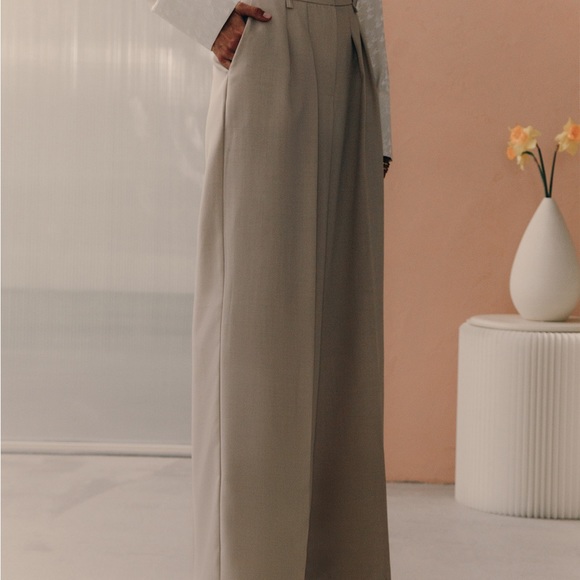 Pleated trouser pants - Picture 4 of 8